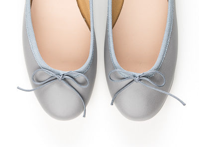 Light grey leather ballet flats