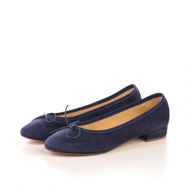 Classic ballet flat shoes with heels - Ballerette