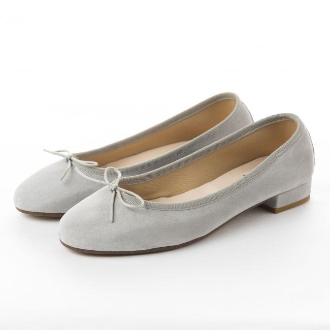 Light grey suede medium heel ballerinas