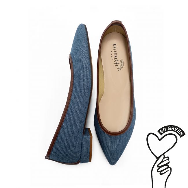 TT GO GREEN Collection - Pointed-toe ballet flats in blue recycled denim and leather trim