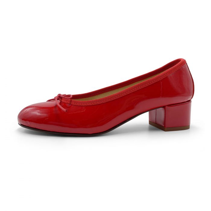Red patent leather ballet flats with heel - Ballerette